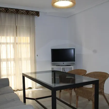 Piso En Pleno Corazón De Apartamento *